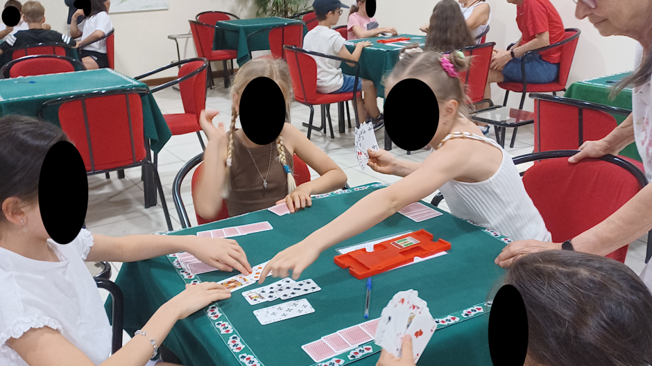 Baveno: un torneo di fine corso per i piccoli giocatori di Bridge 