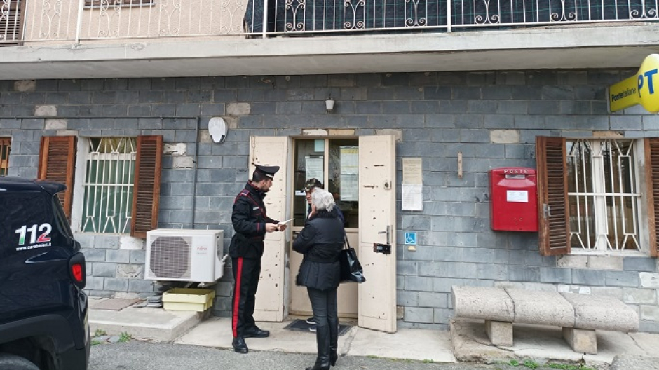 Biella: minorenne mette a segno una rapina in Posta