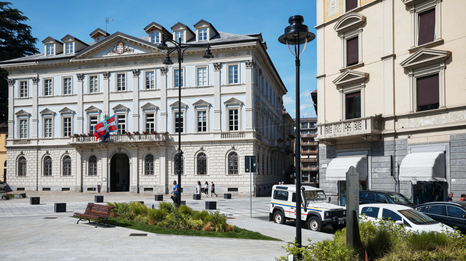 Domo: doppia interrogazione su contenzioso Dremar e affidamenti di minori