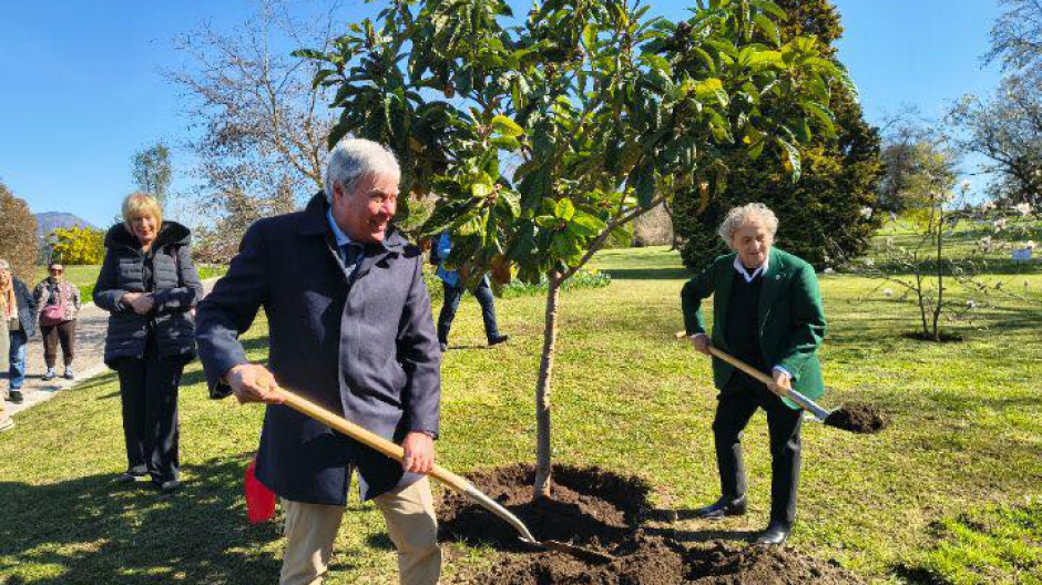 Taglio del nastro a Villa Taranto: stagione ricca di iniziative